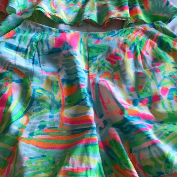 Lilly Pulitzer Short outfit 🏝🐬🌷😎 NWOT - Picture 3 of 7